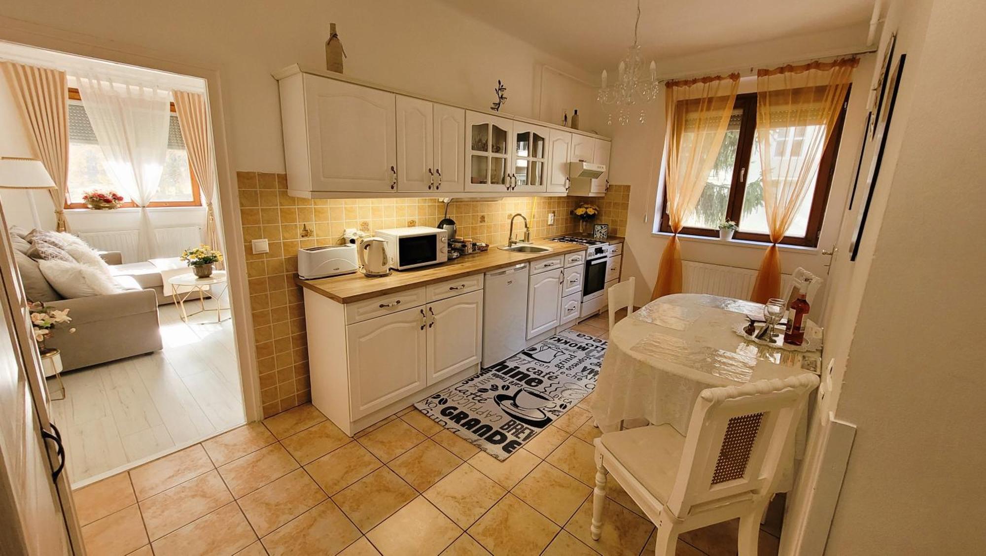 Patak Apartman Eger Exterior photo